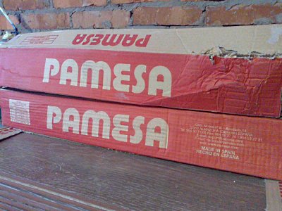 Плитка испанского производителя Pamesa. Размер 600х200 мм. Имитация фактуры дерева.
